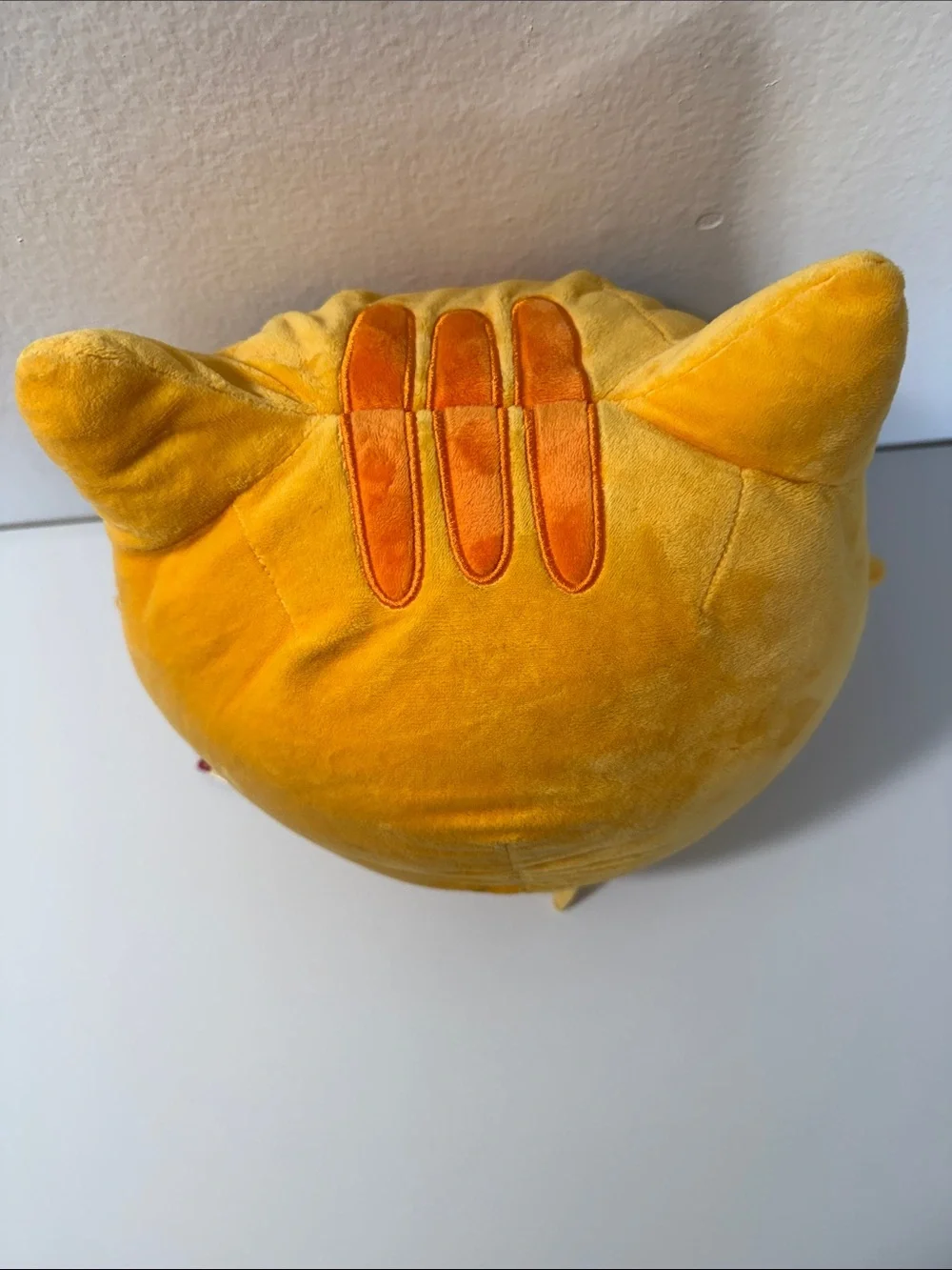 YAMANI YM-10026 BIG EYES MEOW MEOW CAT YELLOW UFO 14 IN